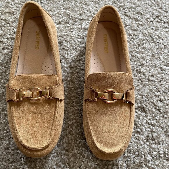 Cvistpieo Beige Loafers Women Casual Slip On Comfortable Lightweight Sz 7 Preppy - Picture 1 of 2